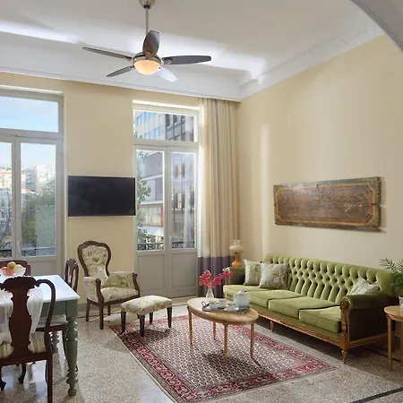 Athenian Vintage Apartment *