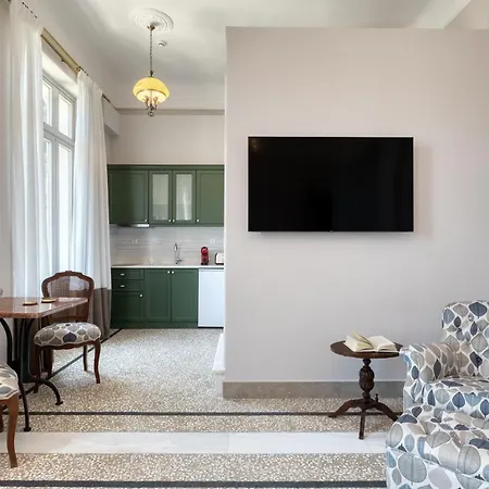 Apartment Athenian Vintage *